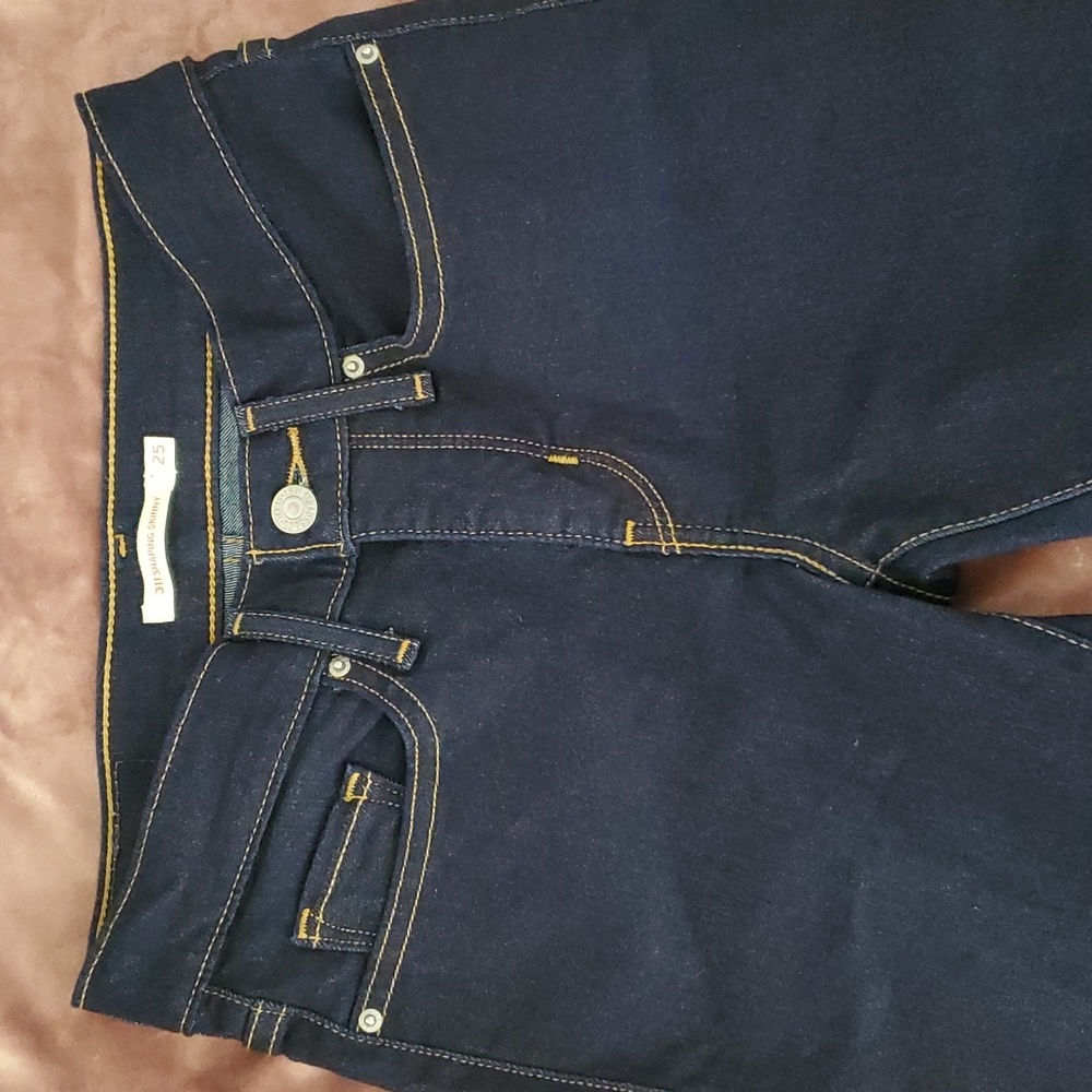 Levi 311 Shaping Skinny